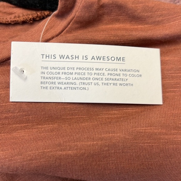 American Eagle Short Sleeved T-Shirt - Picture 4 of 6